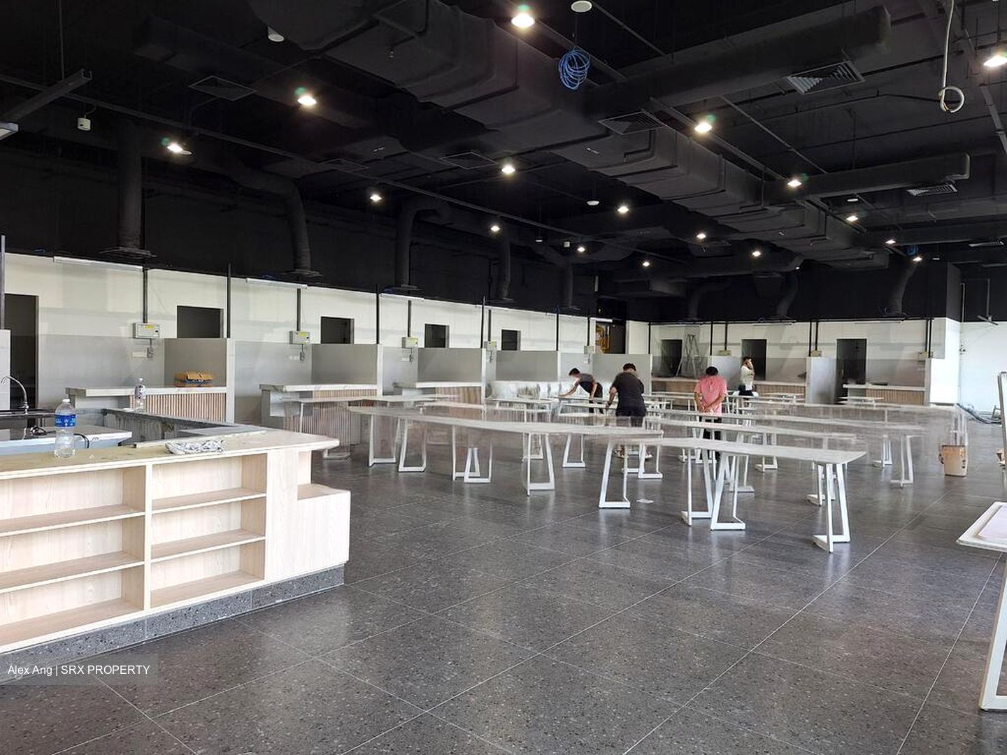 Science Park Drive (D5), Retail #484428471